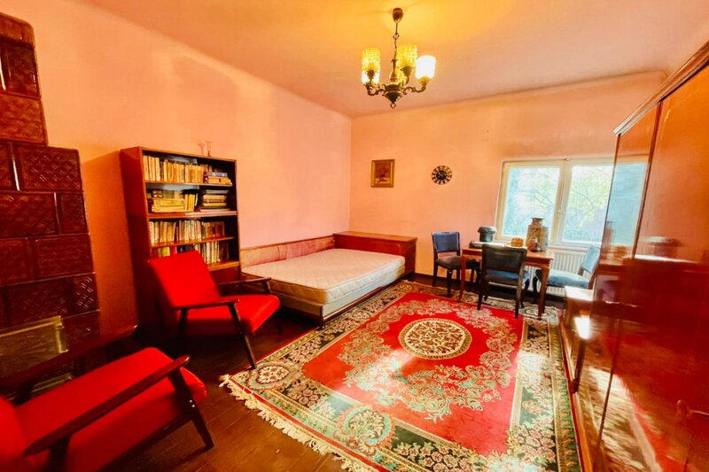 Bucurestii Noi - Mitr.Varlaam 40, Casa 3 camere, 140 mp, lot 270 mp.